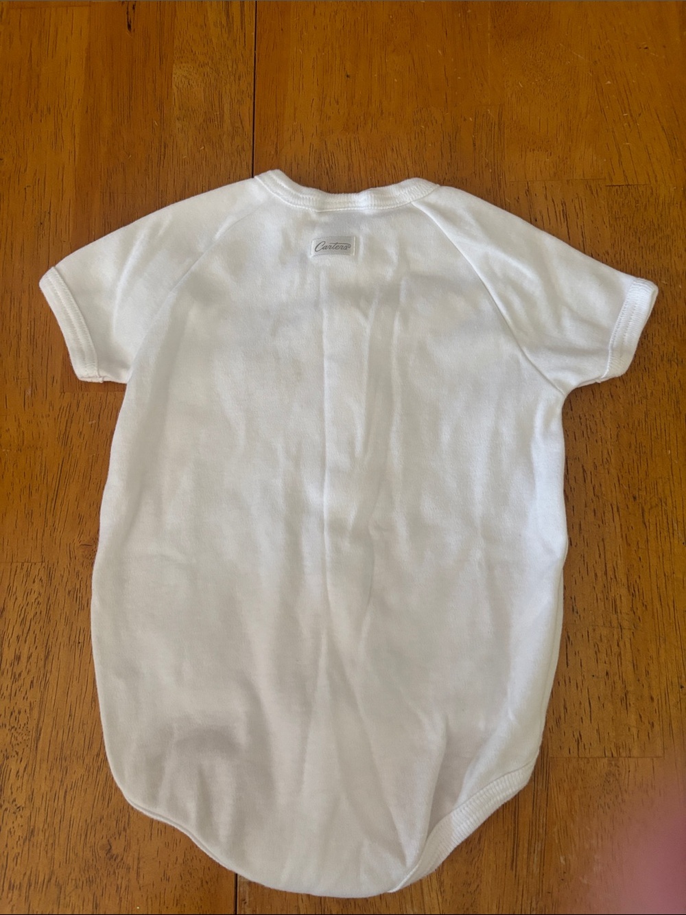 Vintage Carters White Baby One-Piece Romper w/ Bunny Embroidery 3-6 mo 12-18 lbs - Picture 7 of 8